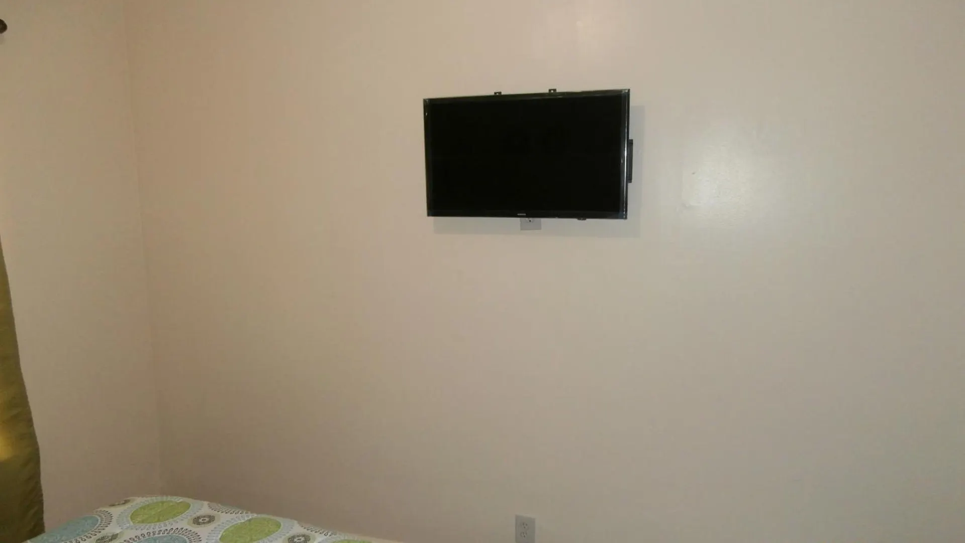 Studio, One And Two Bedroom Apartments - Bronx New York