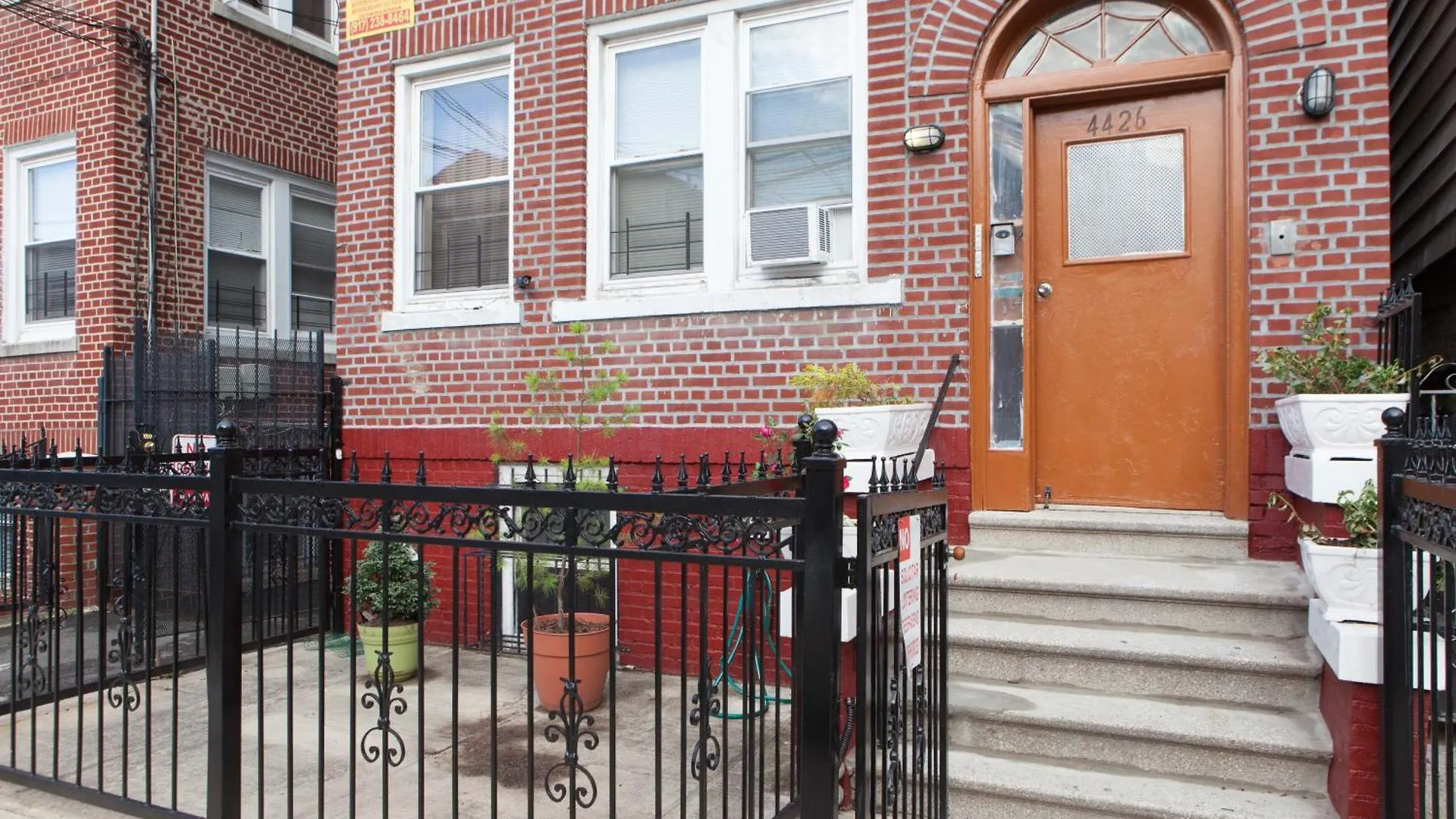 Studio, One And Two Bedroom Apartments - Bronx New York