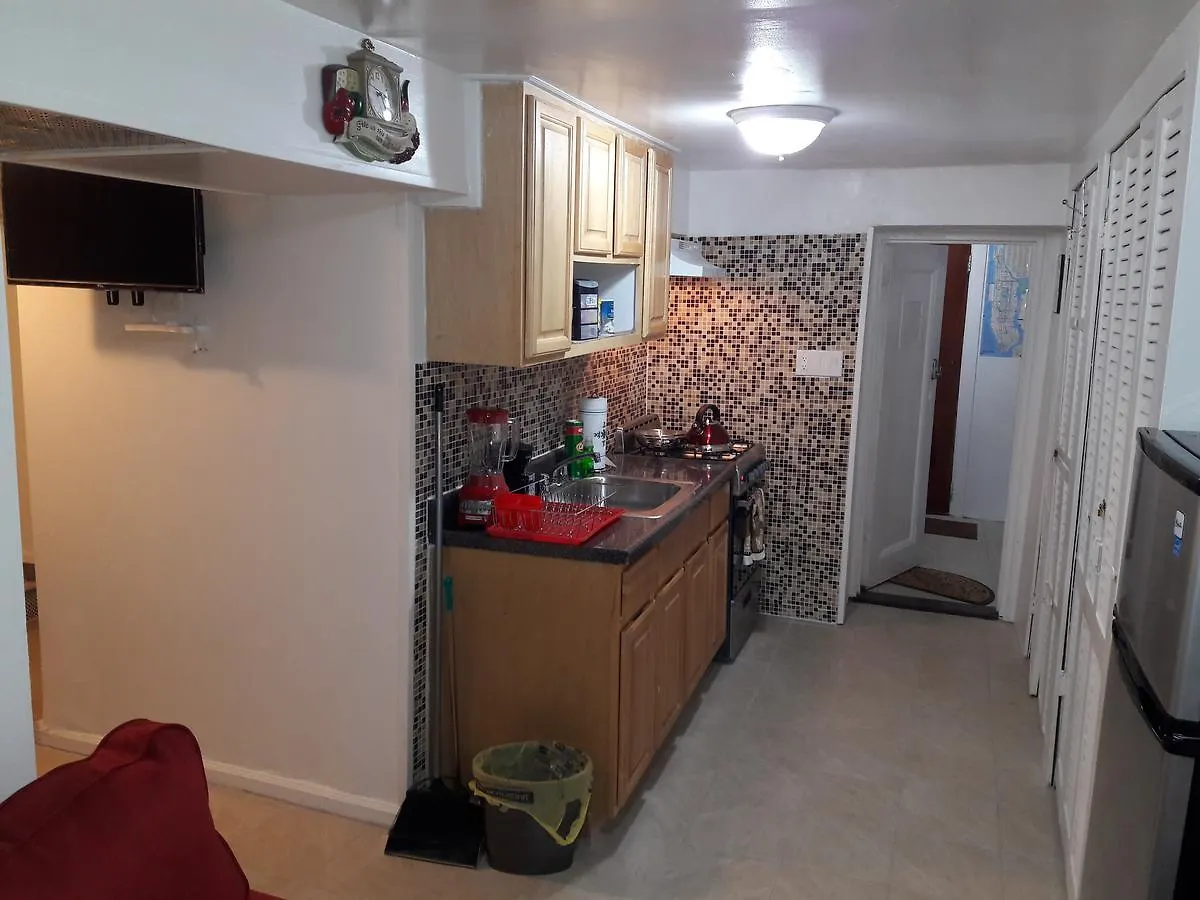 Studio, One And Two Bedroom Apartments - Bronx New York 0*,